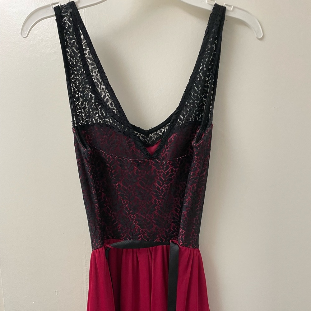 Dress - Picture 2 of 5